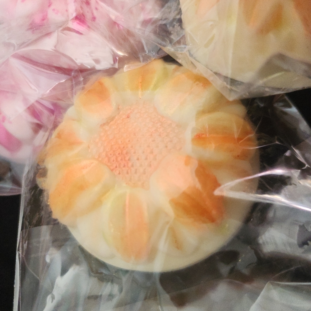 Handcrafted Organic Artisan Soaps | Hand-Poured & Hand-Painted | Spa-Inspired - Picture 9 of 9
